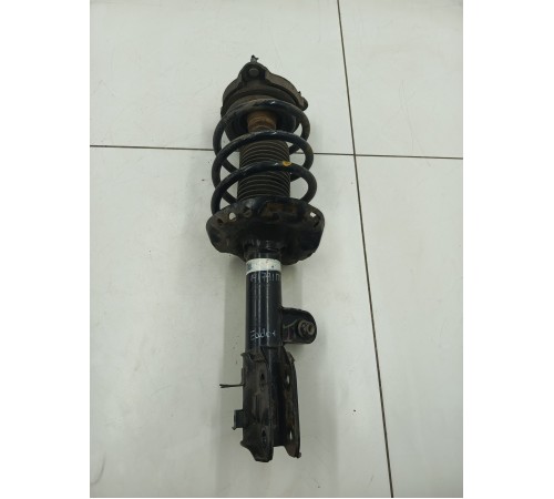 Амортизатор подвески передний левый в сборе