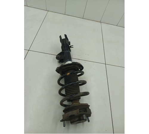 Амортизатор подвески передний левый в сборе
