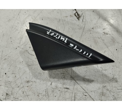 Накладка (угол) двери передняя правая