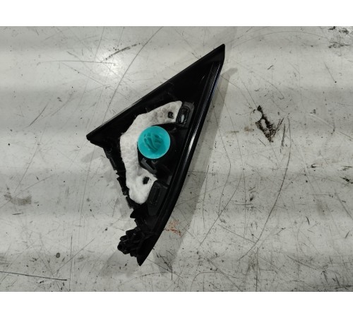 Накладка (угол) двери передняя правая