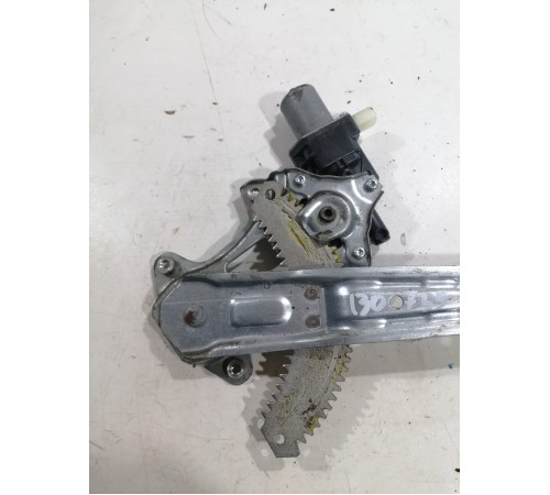 Стеклоподъёмник Зданий левый