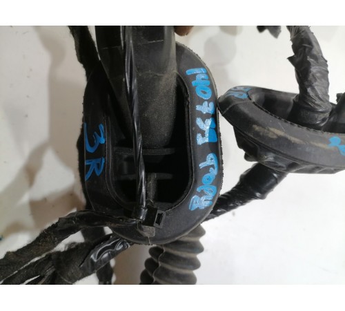 Проводка двери задняя правая