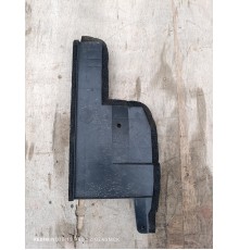 Дефлектор радиатора правый