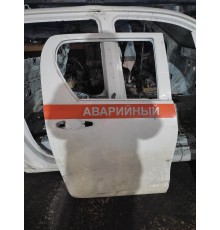 Дверь (задняя, правая)