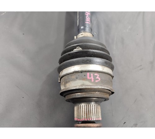 Привод(полуось) передний левый