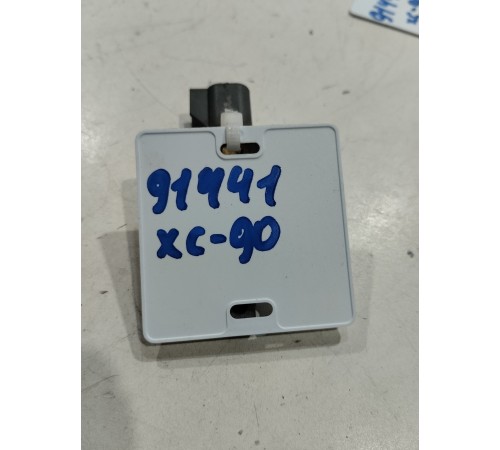 Датчик ABS(передний левый)