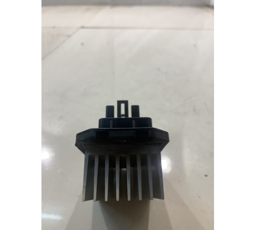 Резистор отопителя