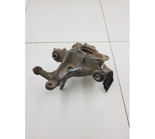 Кулак поворотный задний правый