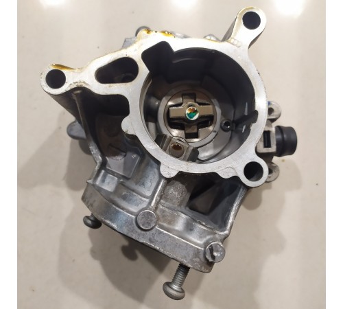 Насос вакуумный