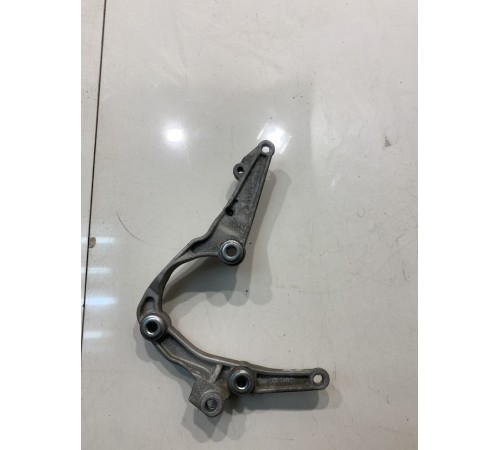 Кронштейн воздушного компрессора