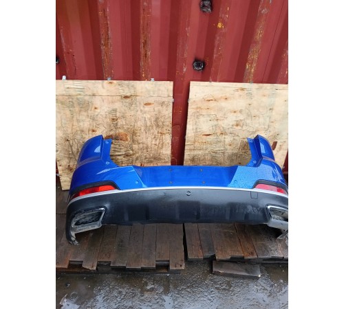 Бампер задний в сборе