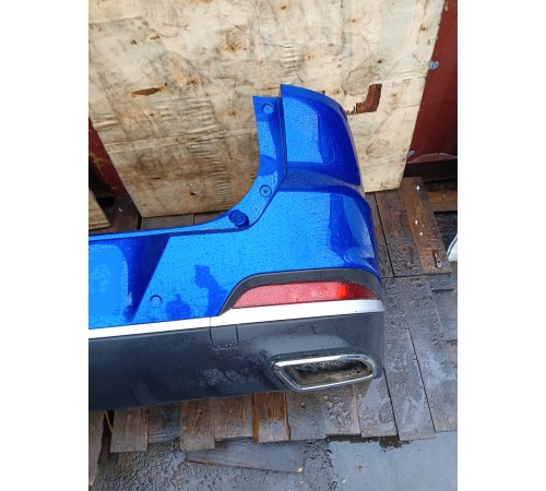 Бампер задний в сборе