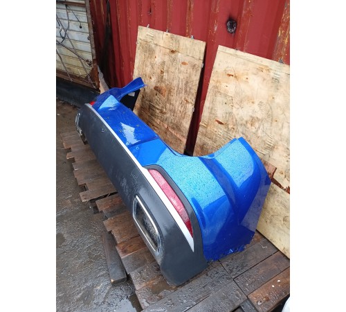 Бампер задний в сборе