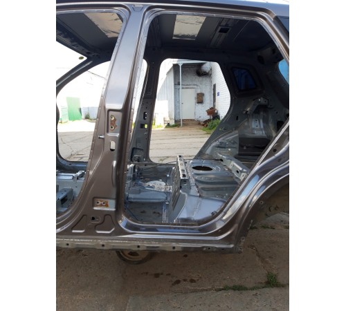 Порог со стойкой(левый)