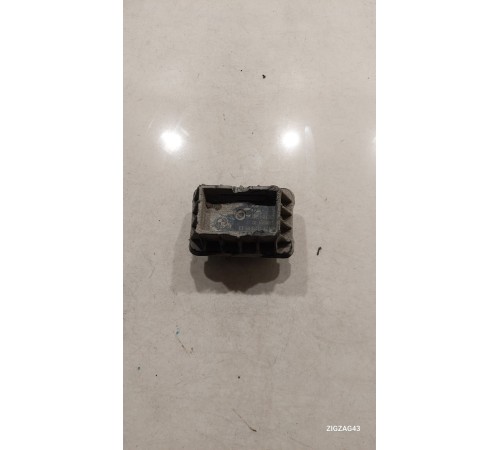 Опора домкрата передняя левая