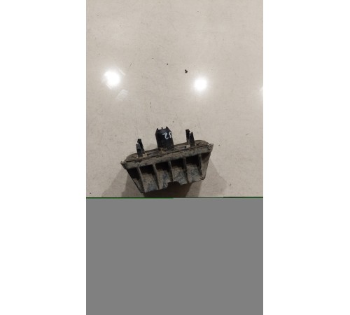 Опора домкрата передняя левая