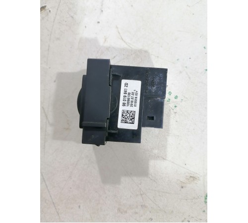 Кнопка подогрева сидений