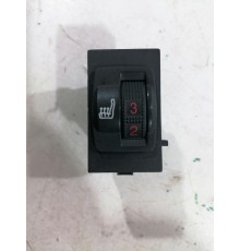 Кнопка подогрева сидений