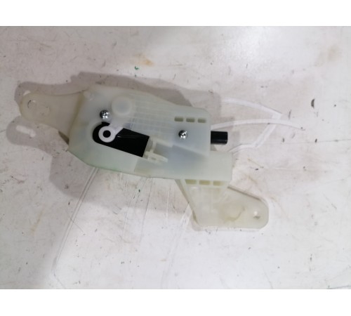 Моторчик привода заслонки отопителя