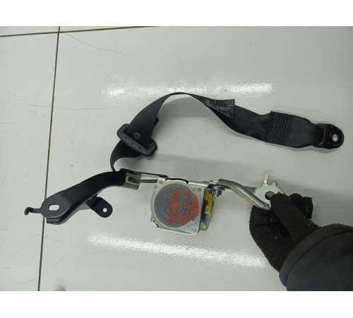 Ремень безопасности задний левый