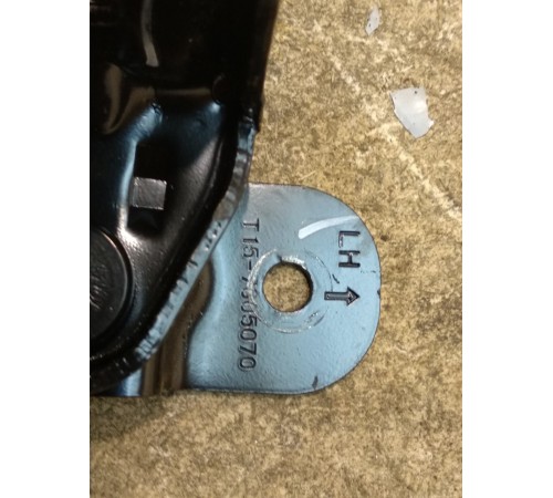 Кронштейн сиденья заднего левый