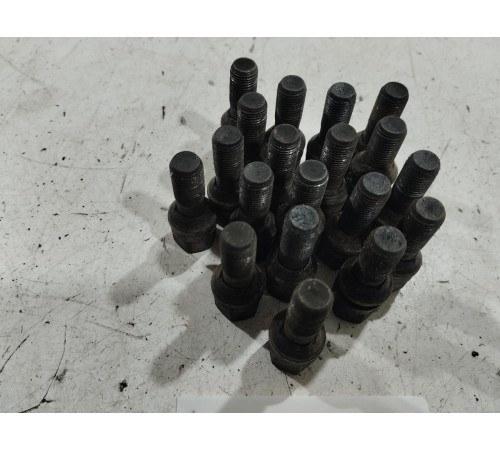 Комплект колесных болтов(20 шт)