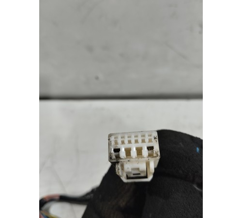 Электропроводка двери (задняя левая)