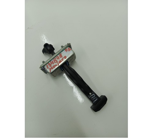 ограничитель двери передний правый