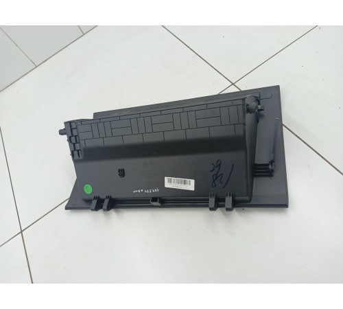 Бардачок, перчаточный ящик