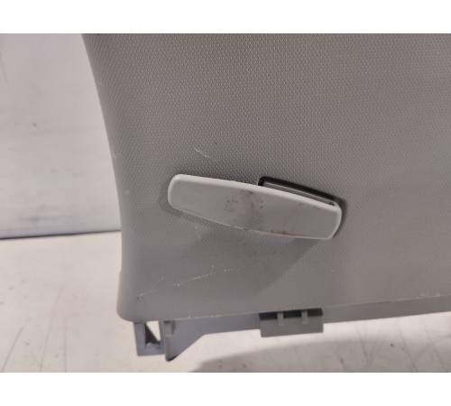 Накладка задней стойки правая