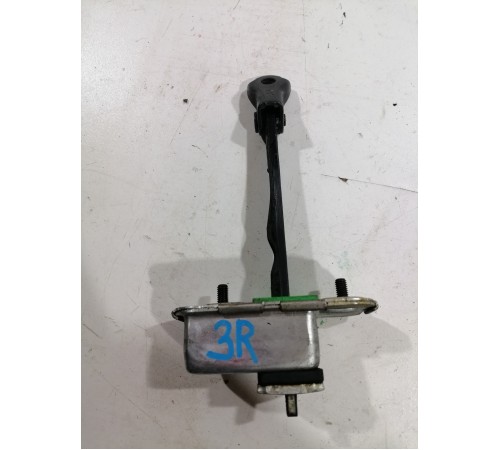 Ограничитель двери задний правый