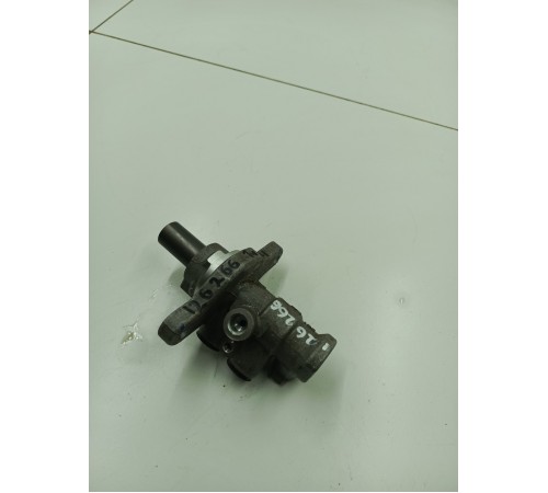 Главный тормозной цилиндр