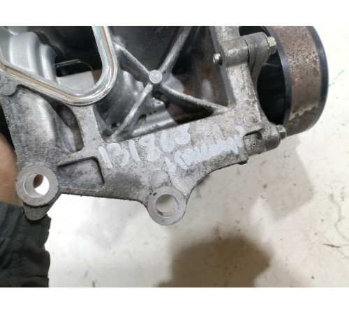 Насос охлаждающей жидкости, помпа