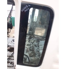 Стекло кабины глухое боковое левое