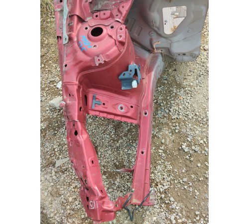 Лонжерон (четверть) передний правый