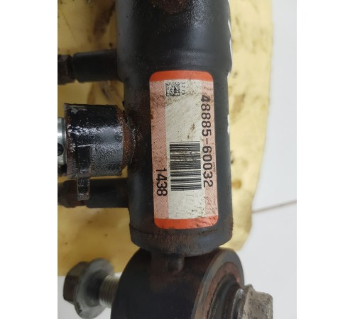 Гидроцилиндр подъёма кузова задний