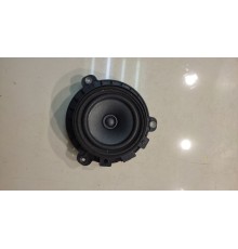 Динамик двери (передний, правый)