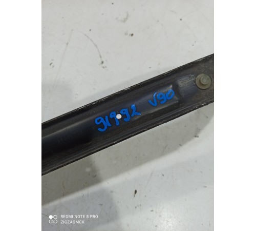 Кронштейн топливного бака