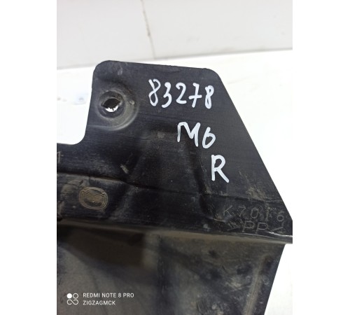 Пыльник двигателя правый