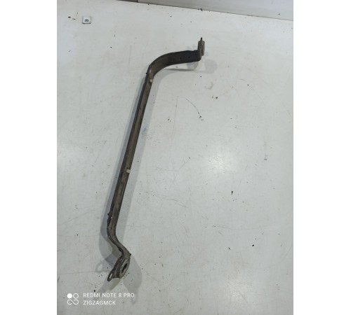 Кронштейн топливного бака