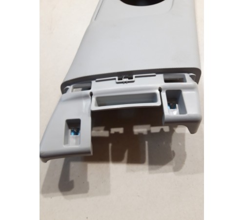 Обшивка центральной стойки(правая верхняя)