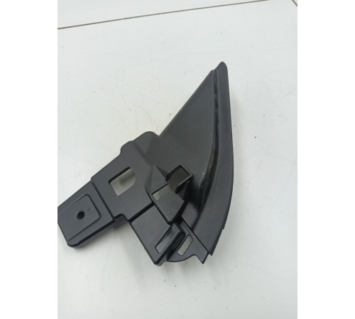 Угол двери передний левый внутренний