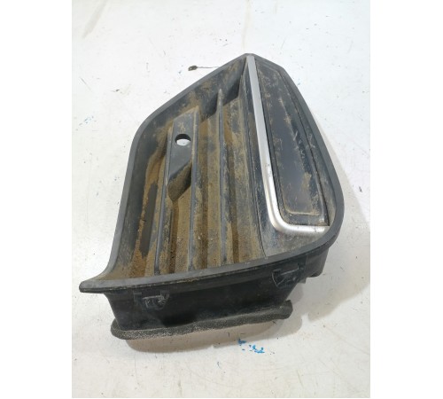 Накладка бампера передняя левая