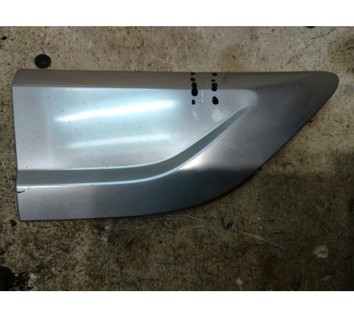 Накладка крыла переднего правого