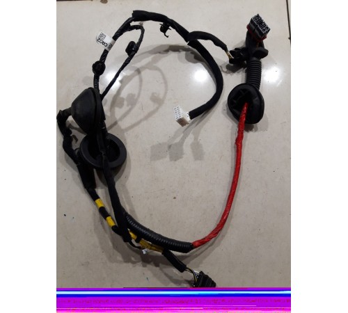 Электропроводка двери (задняя, левая)
