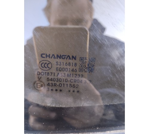 Глухое стекло заднее левое