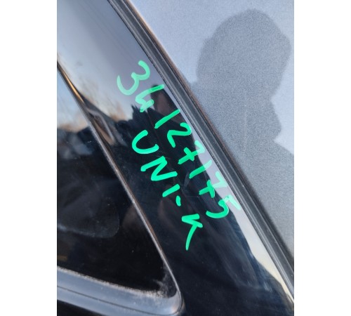 Глухое стекло заднее левое