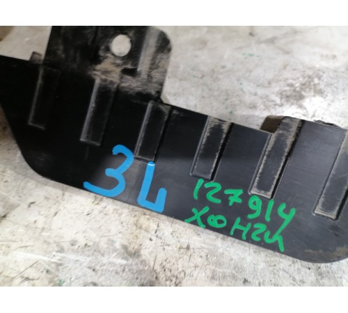 Брызговик задний левый