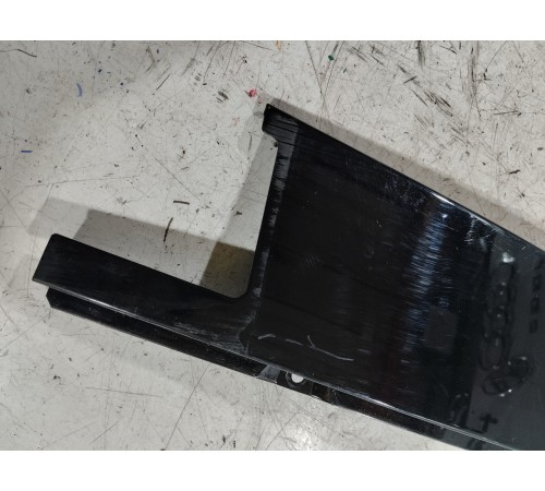 Накладка двери задняя левая