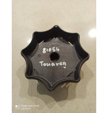 Крепление запасного колеса